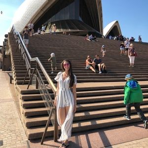 Meet your Posher, Victoria